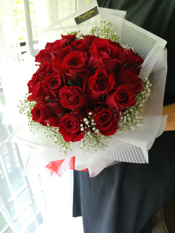 Rosetta Red Roses Bouquet