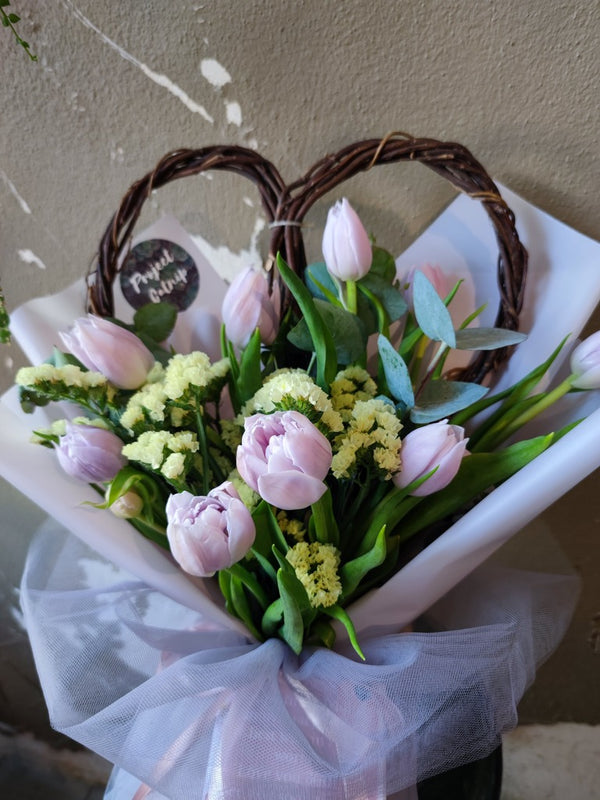 Dream Land Tulips Bouquet