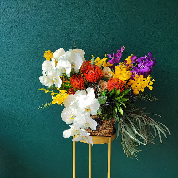 Florist Choice Table Arrangement